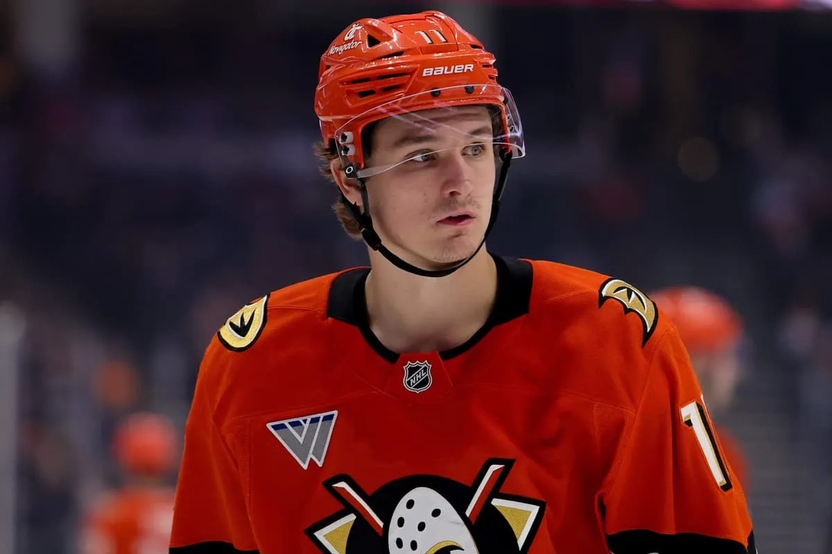 Menilai Pertukaran Trevor Zegras: Flyers Bertaruh pada Bakat Saat Ducks Menarik Diri