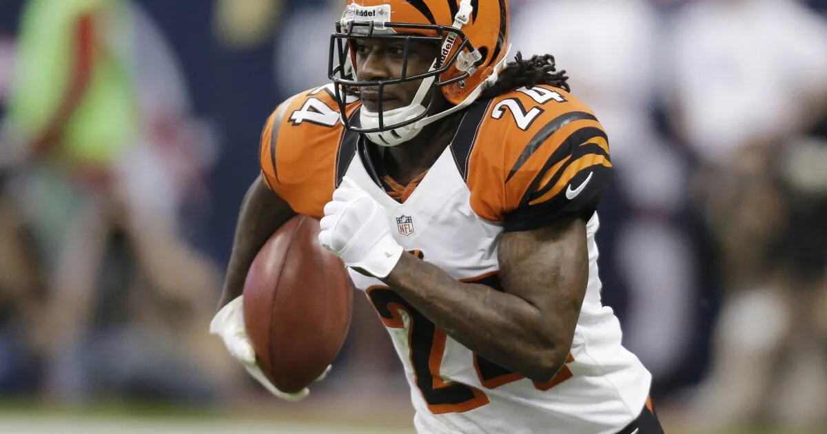 Mantan pemain Bengals 'Pacman' Jones ditangkap karena mabuk di tempat umum, menyerang petugas di NKY